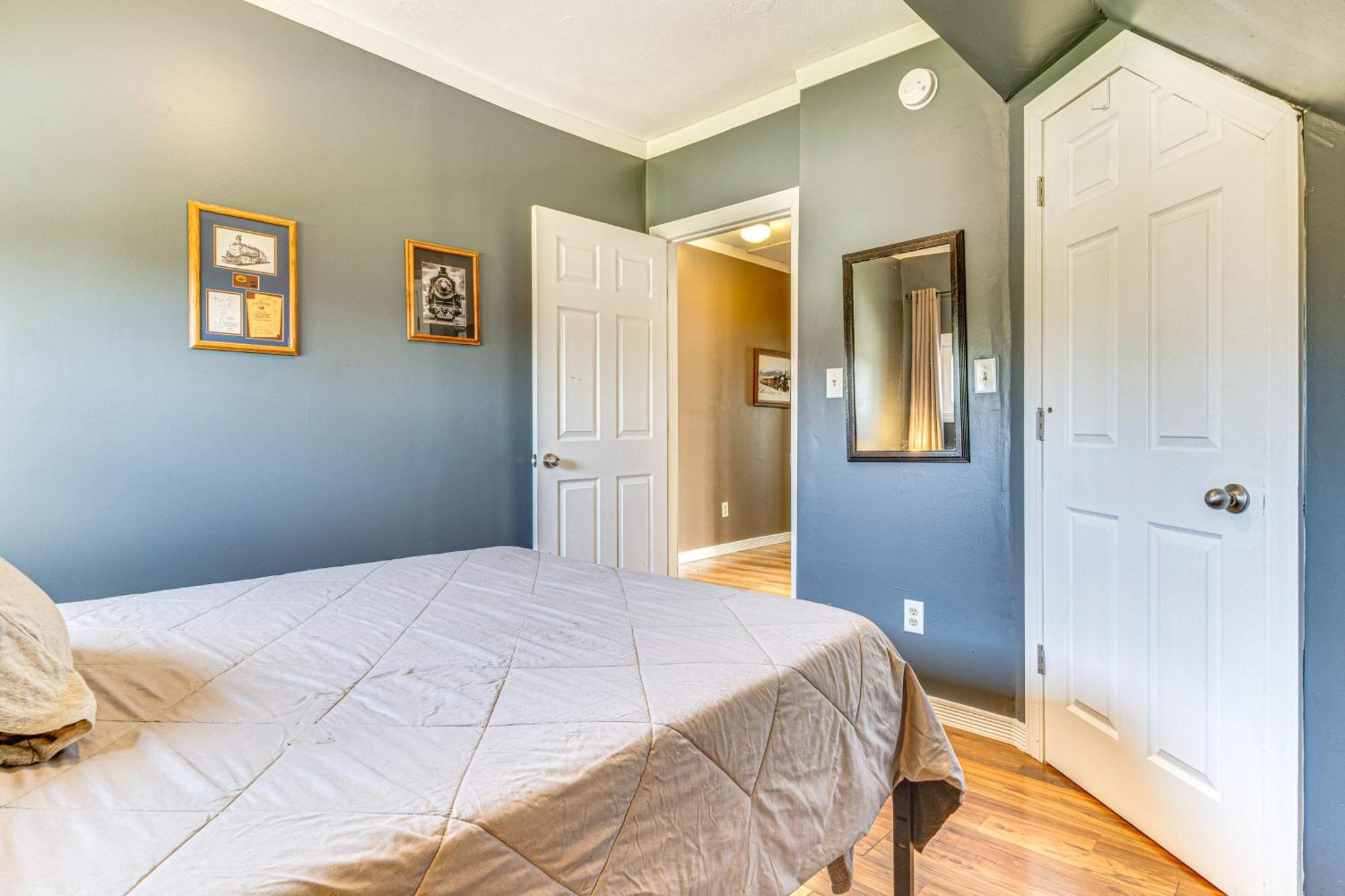 The Junction Victorian Home In Quaint Fortville! Esterno foto